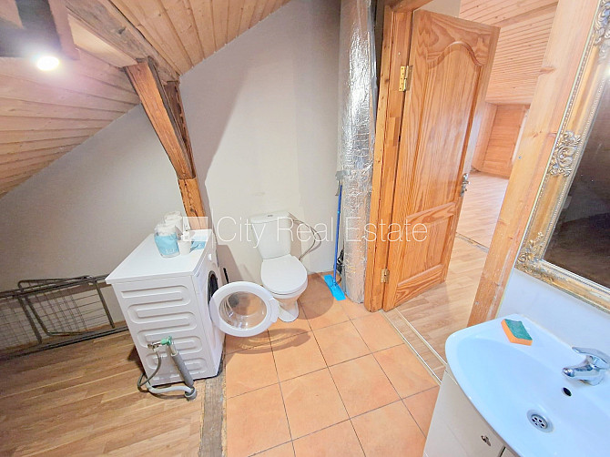 Pagalma ēka, renovēta māja, labiekārtots apzaļumots pagalms, slēgts pagalms, ieeja no Rīga - foto 20