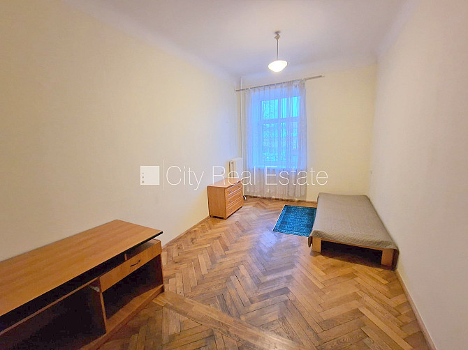 Fasādes māja, slēgts pagalms, ieeja no ielas, ir lifts, logi vērsti mājas abās pusēs, Rīga - foto 18