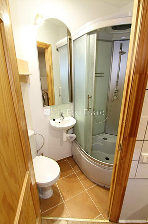 Fasādes māja, renovēta māja, slēgts pagalms, ieeja no ielas, kāpņu telpa pēc kosmētiskā Rīga - foto 8