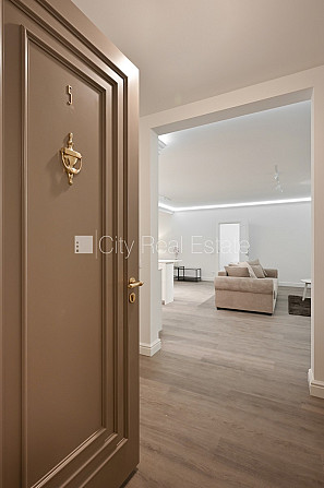 Projekts - Kalpaka Park Residence, fasādes māja, renovēta māja, ieeja no ielas, ir lifts, Rīga - foto 12
