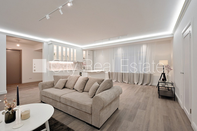 Projekts - Kalpaka Park Residence, fasādes māja, renovēta māja, ieeja no ielas, ir lifts, Rīga - foto 1