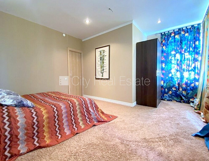 Fasādes māja, renovēta māja, labiekārtota apzaļumota teritorija, luksuss apartamenti , ir Rīga - foto 7