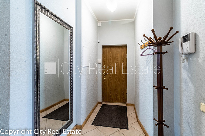 Pagalma māja, renovēta māja, slēgts pagalms, ir lifts, kāpņu telpa pēc kosmētiskā remonta, Rīga - foto 20
