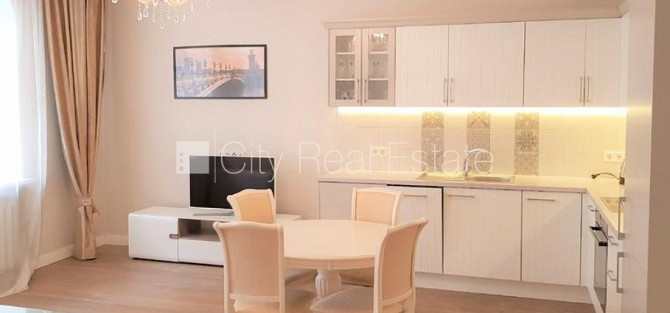 Projekts - Residence Lumiere, fasādes māja, renovēta māja, ieeja no ielas, luksuss apartamenti Rīga - foto 2