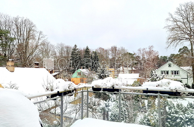 Zeme īpašumā, jaunceltne, pagrabstāvā pieejama noliktava, labiekārtota apzaļumota Jūrmala - foto 10