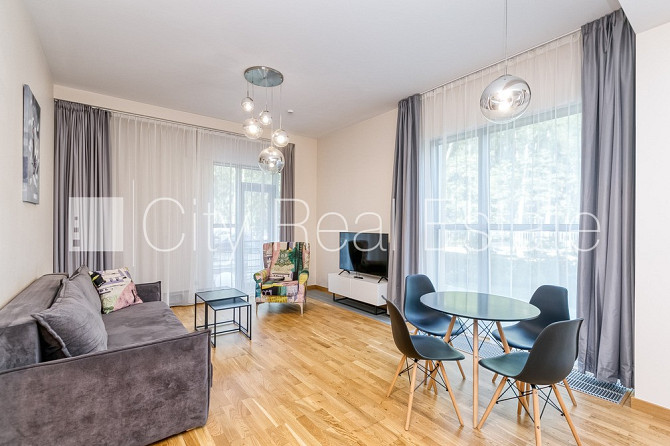 Jaunceltne, fasādes māja, zaļā teritorija, iežogota teritorija, vieta automašīnai, pazemes Jūrmala - foto 14