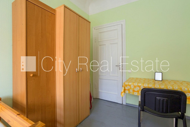 Fasādes māja, renovēta māja, slēgts pagalms, ieeja no ielas, ir lifts, kāpņu telpa pēc Rīga - foto 6