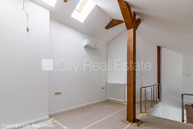 Fasādes māja, renovēta māja, slēgts pagalms, ieeja no ielas un pagalma, ir lifts, kāpņu Rīga - foto 11