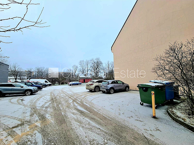 Fasādes māja, renovēta māja, labiekārtota apzaļumota teritorija, slēgts pagalms, teritorijas Rīga - foto 7