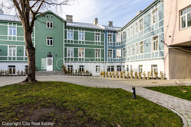 Restaurēta māja, fasāde ar koka apdari, energo efektīva māja, labiekārtots apzaļumots Rīga - foto 16