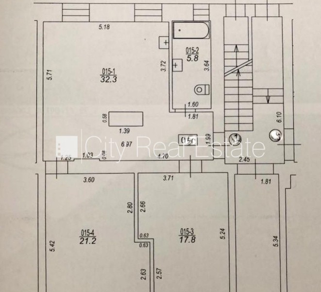 Fasādes māja, renovēta māja, vieta automašīnai, ieeja no ielas un pagalma, logi vērsti Rīga - foto 17