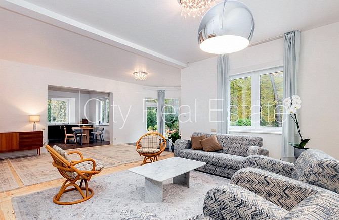 Renovēta māja, labiekārtota apzaļumota teritorija, iežogota teritorija, vieta automašīnai, Jūrmala - foto 7