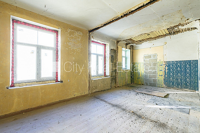Namīpašums, renovēta māja, labiekārtots apzaļumots pagalms, mājā mainīta jauna Rīga - foto 7