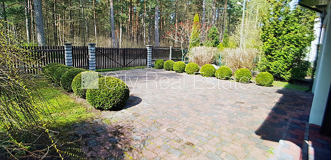 Privātmāja, ķieģeļu mūra sienas, fasāde ar dekoratīvo apmetumu, labiekārtots apzaļumots Jūrmala - foto 15