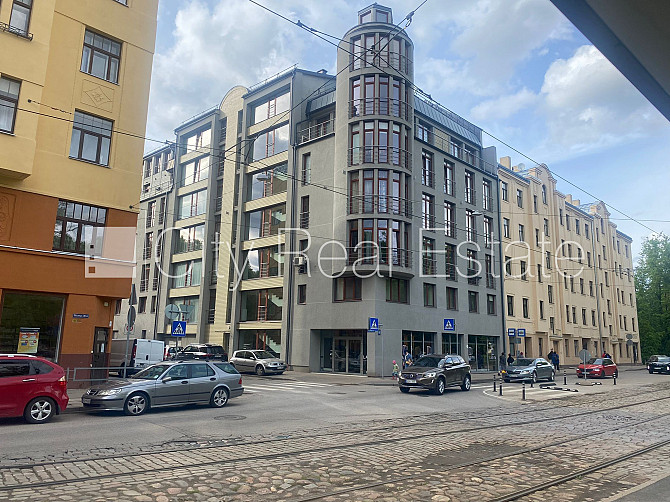 Jaunceltne, ir lifts, logi vērsti uz parka pusi, guļamistabu skaits 1 gab., studio tipa, virtuve Rīga - foto 13