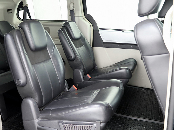Chrysler Grand Voyager Limited 2.8 CRD 120kW Tallina - foto 7