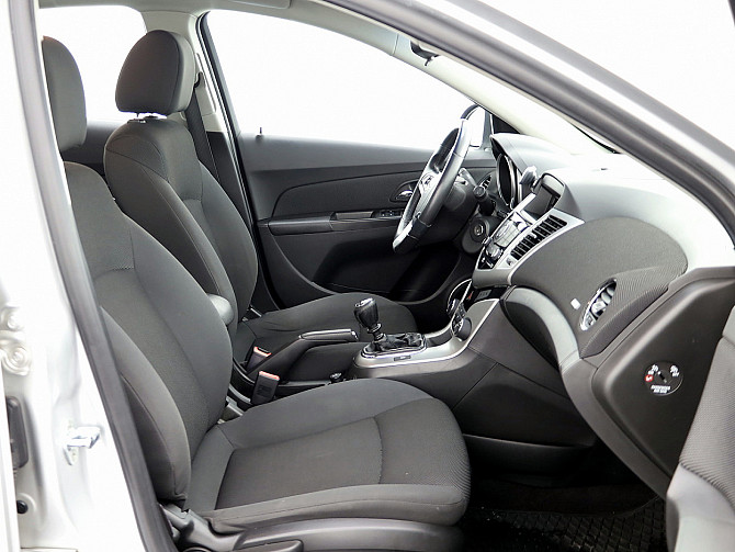 Chevrolet Cruze Comfort 2.0 CRDi 120kW Tallina - foto 6