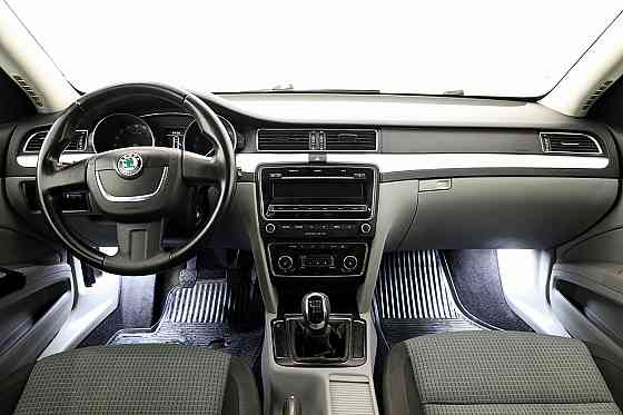 Skoda Superb Comfortline 2.0 TDI 103kW Tallina
