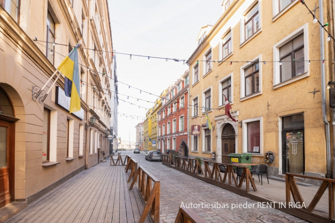 Telpas kafejnīcai vai bāram Vecrīgā.  Telpu plānojumā ietilpst viena lielā zāle ar ieeju uz Rīga - foto 4