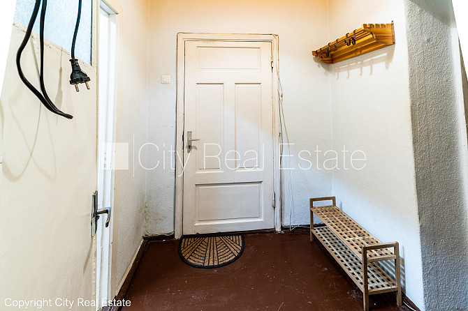 Renovēta māja, labiekārtots apzaļumots pagalms, slēgts pagalms, ir lifts, istabas izolētas 2 Rīga - foto 15