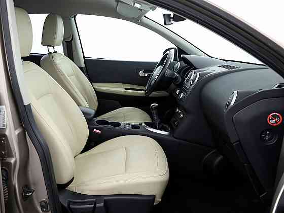 Nissan Qashqai Luxury Facelift 1.6 84kW Таллин