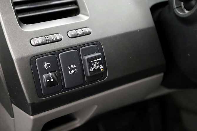Honda Civic Hybrid LPG ATM 1.3 70kW Таллин - изображение 8