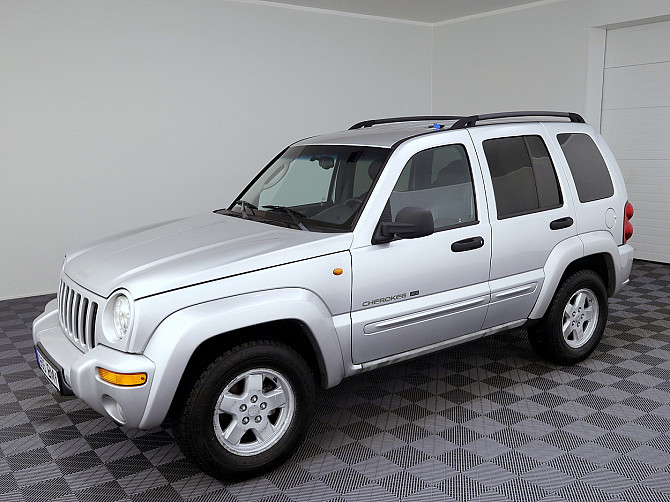 Jeep Cherokee Limited 4x4 2.8 CRD 110kW Tallina - foto 2