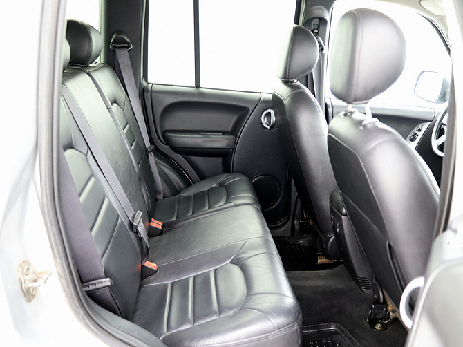 Jeep Cherokee Limited 4x4 2.8 CRD 110kW Tallina - foto 7