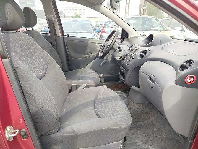 Toyota Yaris City 1.0 50kW Tallina - foto 6