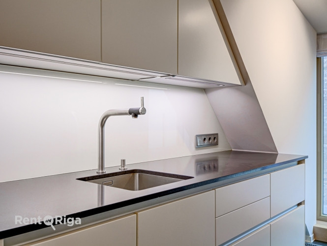 Dzīvokļa VIDEO apskats zemāk. Vilhelma Nami Miesnieku ielā 13, 15 un 17 iespējams ir Rīga - foto 18