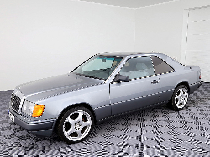 Mercedes-Benz E 230 Coupe 2.3 97kW Таллин - изображение 2
