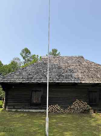Īpašnieks pārdod savu īpašumu gleznainā vietā piecu kilometru attālumā no Siguldas, tuvu pie Ummuru  Sigulda