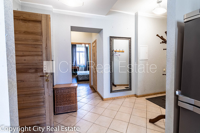 Pagalma māja, renovēta māja, slēgts pagalms, ir lifts, kāpņu telpa pēc kosmētiskā remonta, Rīga - foto 17