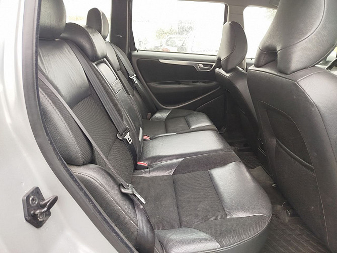 Volvo V70 Facelift LPG 2.4 103kW Tallina - foto 6