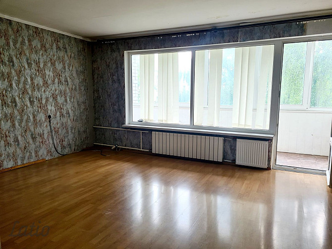 Pārdošanā plašs un gaišs 2-istabu dzīvoklis Rīgas centrā  lieliska atrašanās vieta ar Rīga - foto 2
