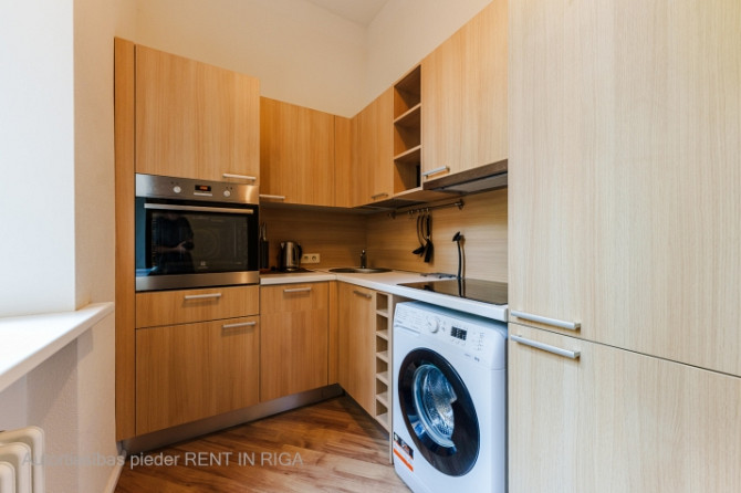 Available from September, 2025 - furnished two-bedroom apartment in the very center of the city, whi Рига - изображение 7
