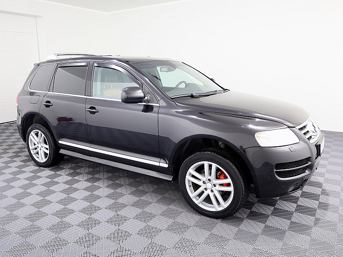 Volkswagen Touareg Individual R-Line 2.5 TDI 128kW Таллин - изображение 1