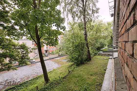 Pārdod mājīgu un gaišu divistabu dzīvokli Āgenskalnā  klusā, zaļā un īpaši pieprasītā Rīgas apkaimē. Rīga