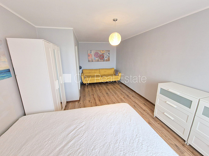 Projekts - Kalpaka Residence, fasādes māja, renovēta māja, ieeja no ielas, ir lifts, kāpņu Rīga - foto 8
