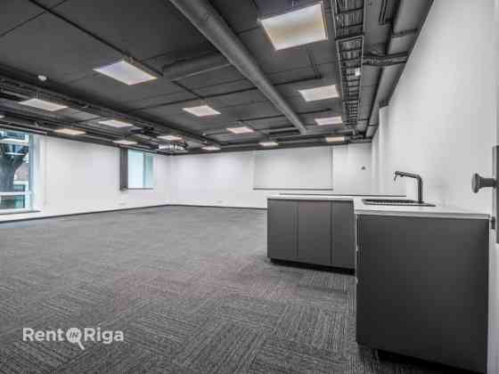 Modern office in the Quiet Centre, located on the 2nd floor of a newly built office building.  The l Рига