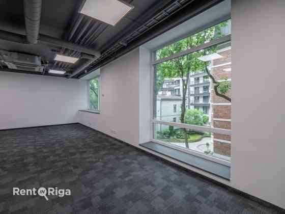 Modern office in the Quiet Centre, located on the 3rd floor of a newly built office building.  The l Рига