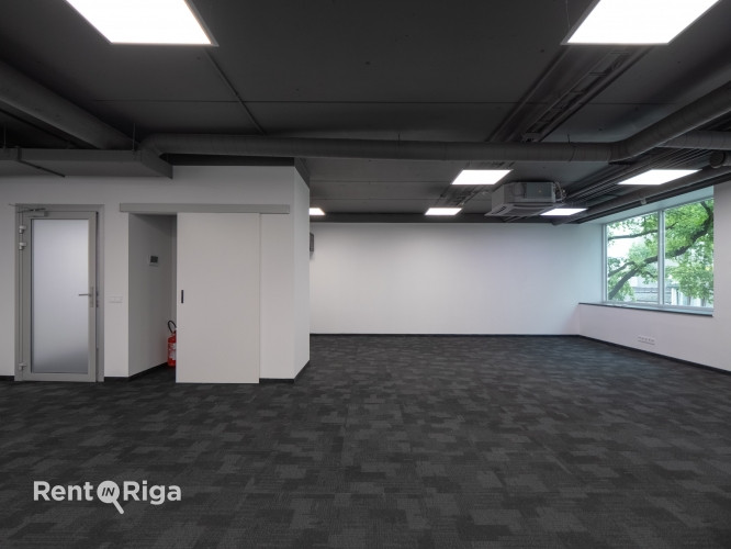 Modern office in the Quiet Centre, located on the 3rd floor of a newly built office building.  The l Рига - изображение 6