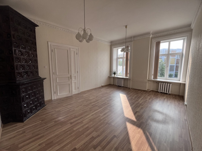 Izīrē gaišas un plašas biroja telpas ar skatu uz Daugavu, Citadeles ielā 2a, Rīgā  Tiek Rīga - foto 9