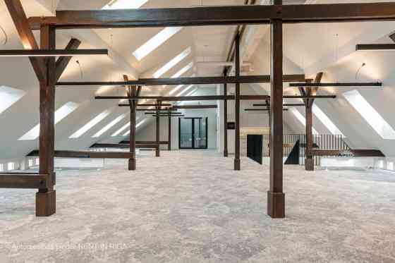 Modern office with 5 free parking spaces.  The office has just been renovated.  It is located on the Rīga