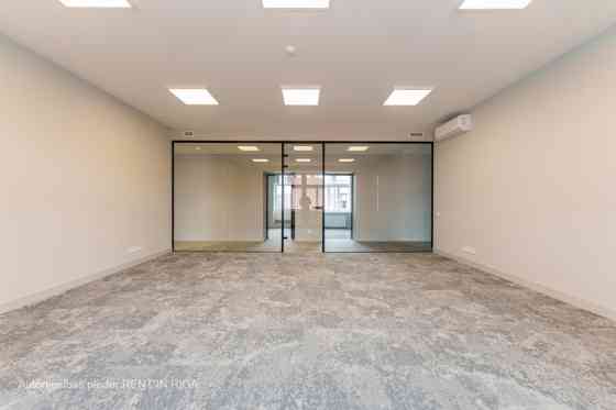 Modern office with 5 free parking spaces.  The office has just been renovated.  It is located on the Rīga