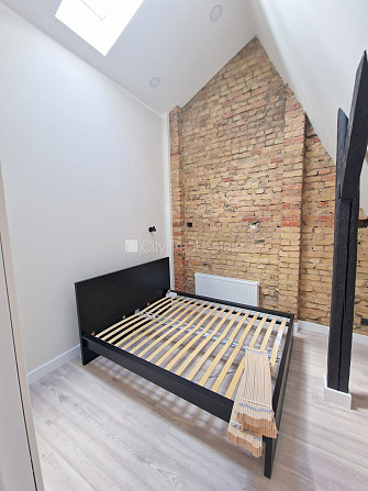 Pagalma māja, labiekārtots apzaļumots pagalms, objektu apsargā fiziskā apsardze, pagalmā Rīga - foto 10