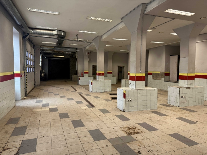 Iznomā servisa telpas Āgenskalnā  410 m, 1. stāvs, 12 telpas  Tiek iznomātas plašas servisa Rīga - foto 3