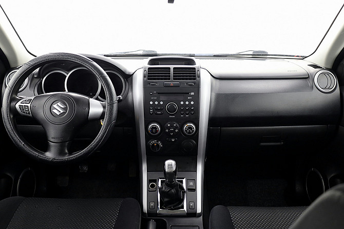 Suzuki Grand Vitara Comfort 4x4 2.0 103kW Таллин - изображение 5