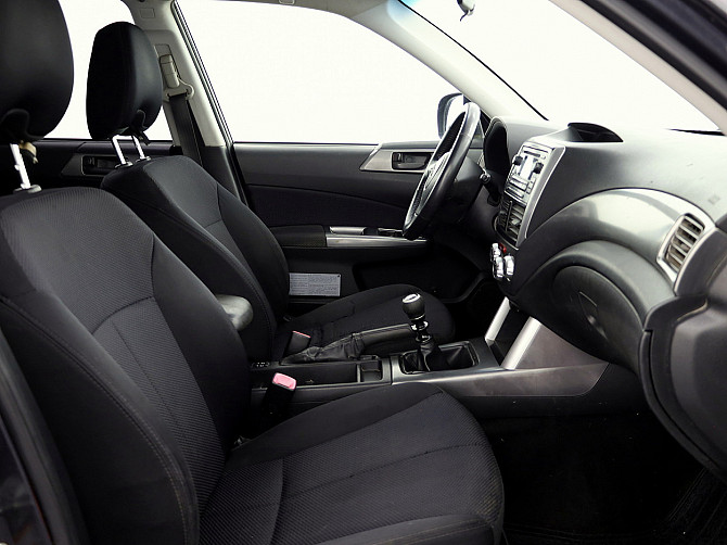 Subaru Forester Comfort AWD 2.0 TD 108kW Таллин - изображение 6