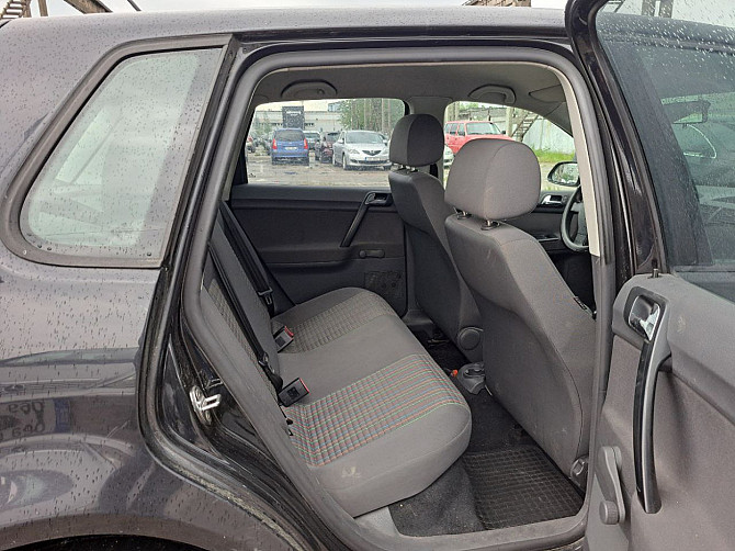 Volkswagen Polo Comfortline Facelift 1.2 44kW Таллин - изображение 7